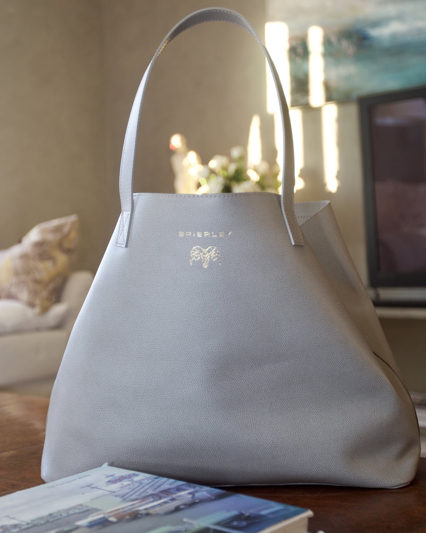 Classic Tote Platinum