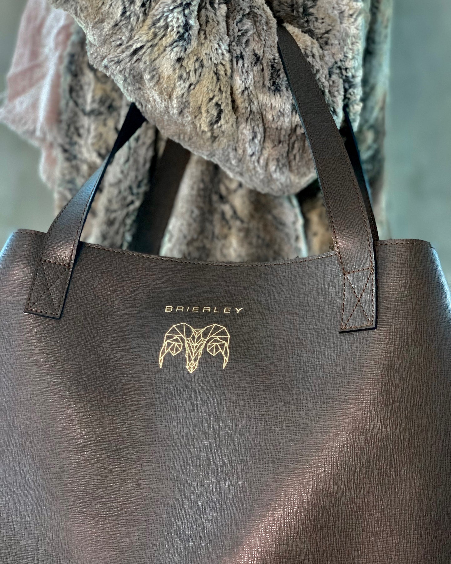 Classic Tote Sepia